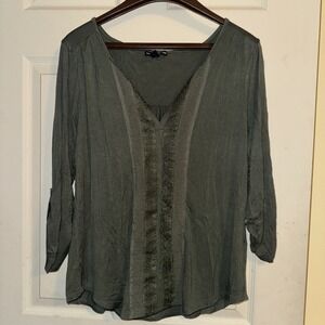 Cable & Gauge L Camo Green Women's Long Sleeve V Neck Shirt Top
